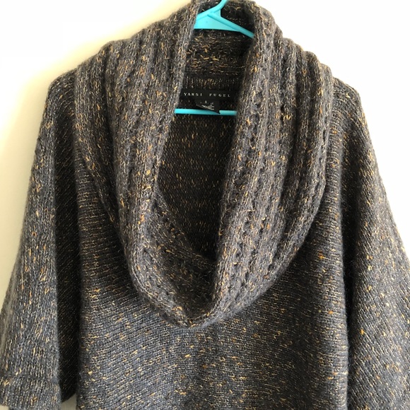 SOLD❗️Oversized Cowl Neck Sweater - Picture 7 of 7